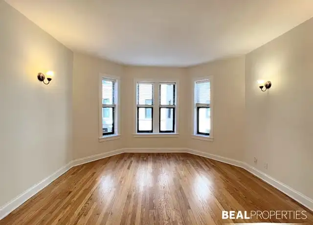 Property at 4040 N Ashland Ave Unit 4034X-W1, Chicago, IL, 60613, 0 beds, 1 bath, [object Object]