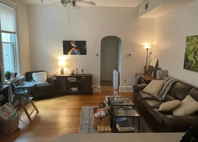 Property at 711 Walnut St Unit 1R, Philadelphia, PA, 19106, 1 bed, 1 bath, [object Object]