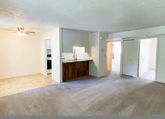 Property at 3216 Myrle St Unit B, Alton, IL, 62002, 2 beds, 1 bath, [object Object]
