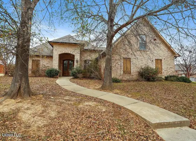 Property at 206 Copper Creek Dr, Clinton, MS, 39056, 4 beds, 3 baths, [object Object]