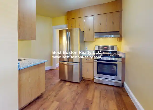 Property at 72 Clinton St Unit 3, Everett, MA, 02149, 2 beds, 1 bath, [object Object]