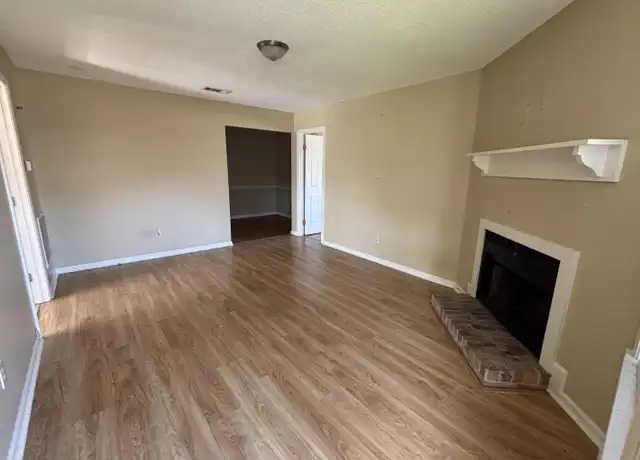 Property at 1654 Clear Lake Ave Unit D, Baton Rouge, LA, 70808, 2 beds, 2 baths, [object Object]