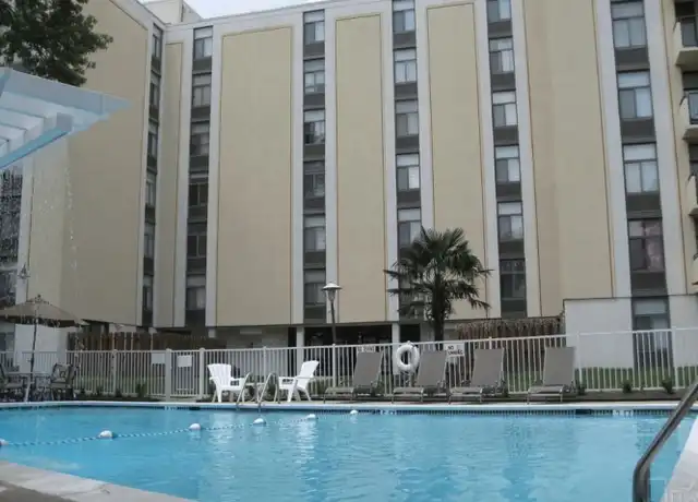 Property at 9621 Chesapeake Blvd Unit 3-W6F, Norfolk, VA, 23503, 3 beds, 2 baths, [object Object]