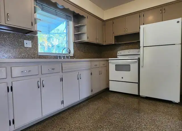 Property at 2707 NE 32nd St Unit 2707, Fort Lauderdale, FL, 33306, 1 bed, 1 bath, [object Object]