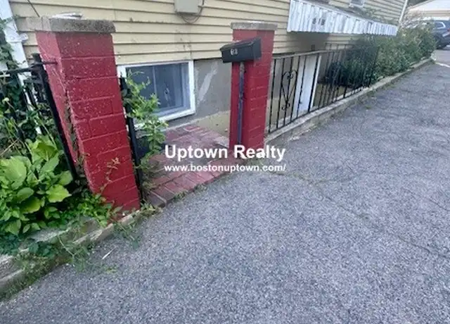 Property at 81 Waverly St Unit B, Boston, MA, 02135, 1 bed, 1 bath, [object Object]