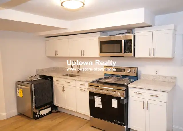 Property at 81 Waverly St Unit B, Boston, MA, 02135, 1 bed, 1 bath, [object Object]