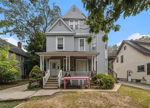 Property at 1015 Packard St Unit B, Ann Arbor, MI, 48104, 3 beds, 1 bath, [object Object]