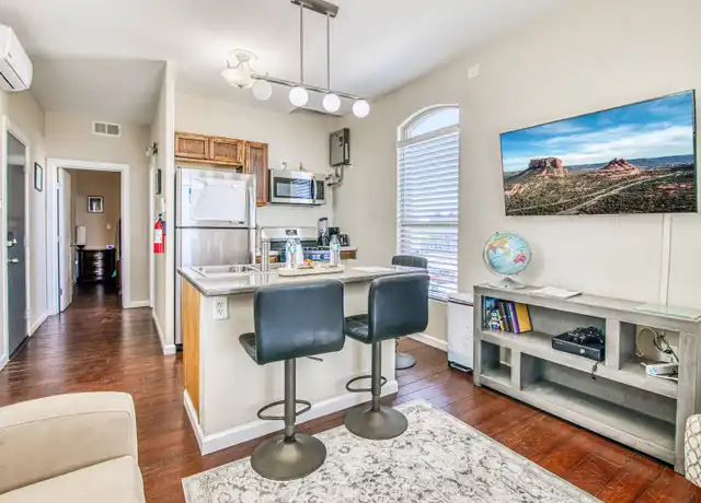 Property at 702 Myrtle Ave, El Paso, TX, 79901, 1-2 bed, 1 bath, [object Object]