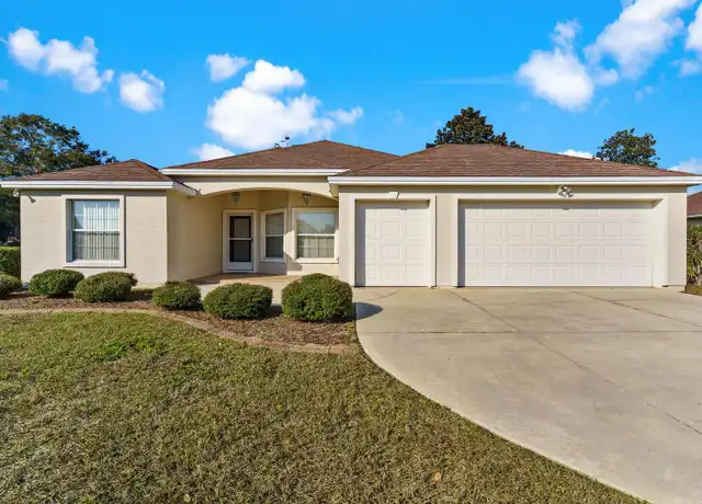 Property at 5009 Harbor Hts, Lady Lake, FL, 32159, 3 beds, 2 baths, [object Object]