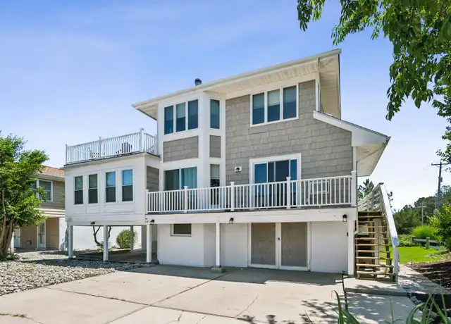 Property at 101 W Cape Shores Dr Unit Winter Rental, Lewes, DE, 19958, 3 beds, 2.5 baths, [object Object]