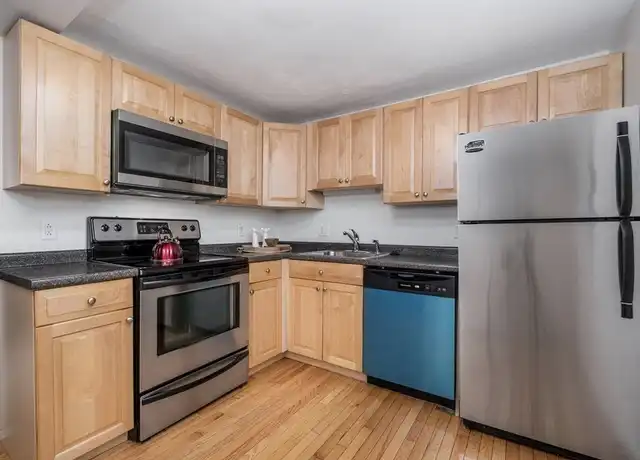 Property at 95 Maple St, Malden, MA, 02148, 1 bed, 1 bath, [object Object]