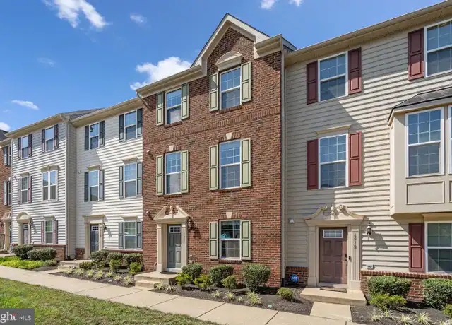 Property at 6974 Kona Dr, Gainesville, VA, 20155, 3 beds, 2.5 baths, [object Object]