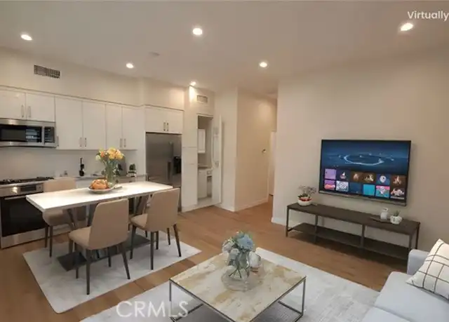 Property at 1658 Del Valle Ave Unit B, Glendale, CA, 91208, 2 beds, 2 baths, [object Object]