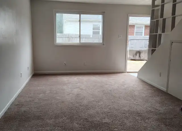 Property at 623 Dudley Ave Unit C, Norfolk, VA, 23503, 2 beds, 1.5 baths, [object Object]