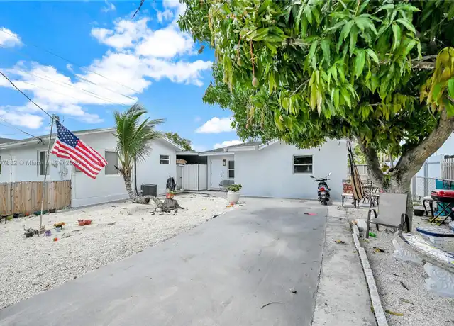 Property at 6501 SW 4th St Unit b, Miami, FL, 33144, 3 beds, 1 bath, [object Object]