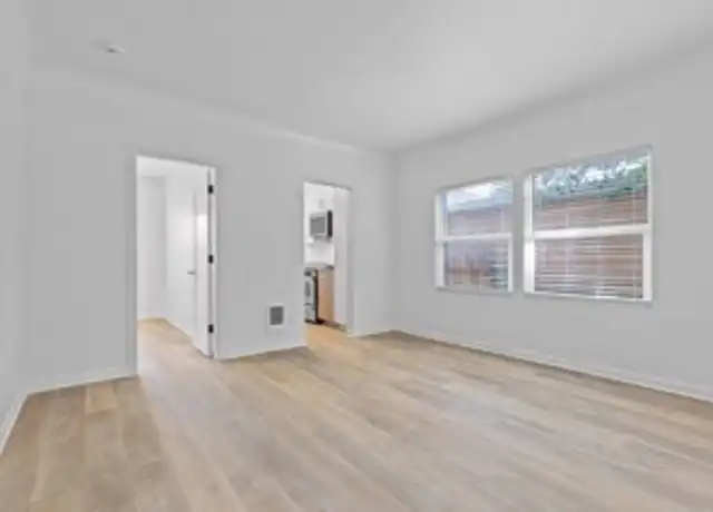 Property at 5712 N Interstate Ave Unit TRIN 7, Portland, OR, 97217, 0 beds, 1 bath, [object Object]