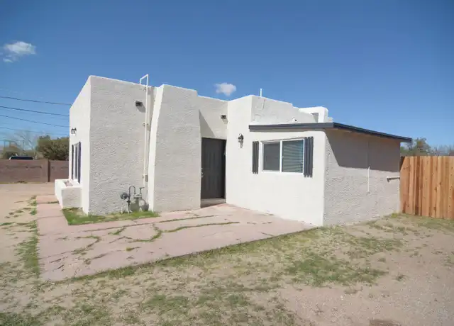 Property at 835 E Graybill Dr, Tucson, AZ, 85719, 2 beds, 1 bath, [object Object]