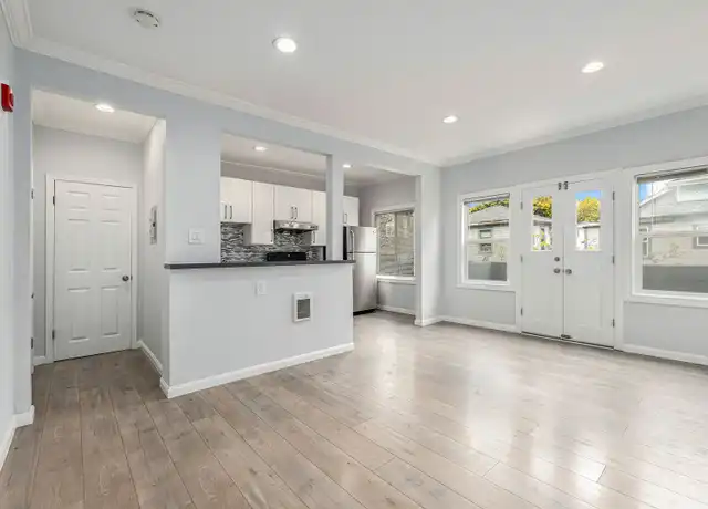 Property at 1829 6th Ave Unit 106, Oakland, CA, 94606, 0 beds, 1 bath, [object Object]