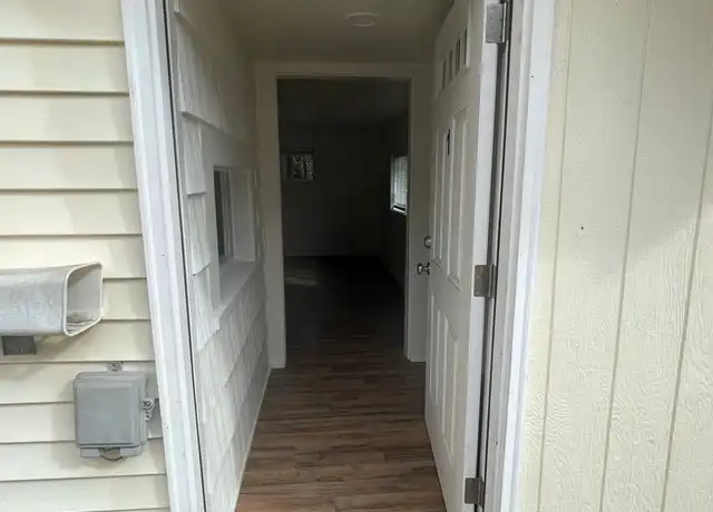 Property at 620 W Central Blvd Unit 1-A 638-AA, Coquille, OR, 97423, 1 bed, 1 bath, [object Object]
