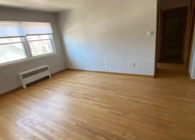 Property at 3400 N Gordon Pl Unit 3400-8, Milwaukee, WI, 53212, 1 bed, 1 bath, [object Object]