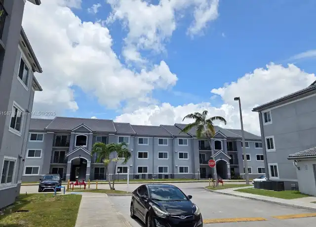 Property at 15440 SW 284th St #5104, Homestead, FL, 33033, 1 bed, 1 bath, [object Object]