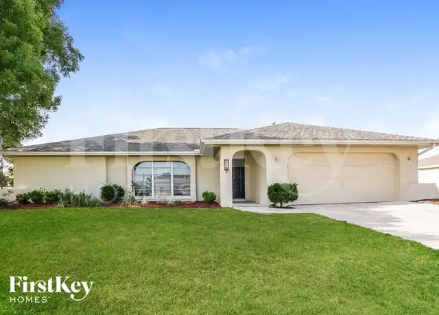 Property at 226 SE 8th St, Cape Coral, FL, 33990, 3 beds, 2 baths, [object Object]