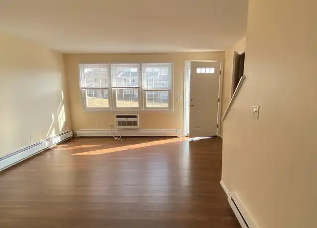 Property at West Hill Apartments - 597 Millville Ave, Naugatuck, CT, 06770, 2 beds, 1.5 baths, [object Object]