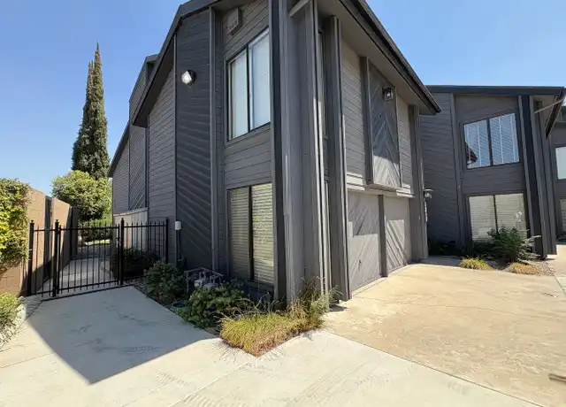 Property at 1050 N Demaree St, Visalia, CA, 93291, 3 beds, 2.5 baths, [object Object]