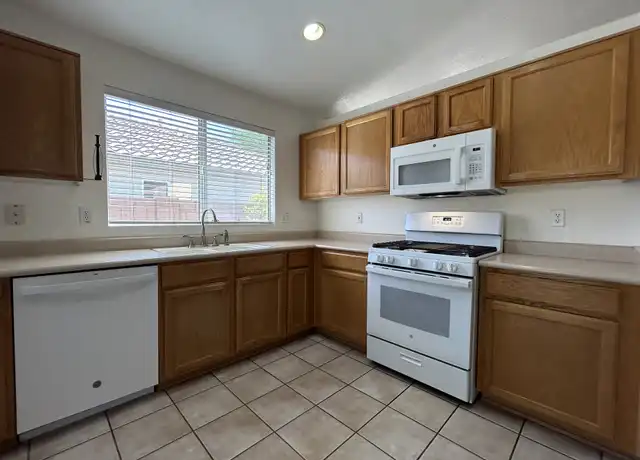 Property at 2284 E Browning Pl, Chandler, AZ, 85286, 3 beds, 2 baths, [object Object]