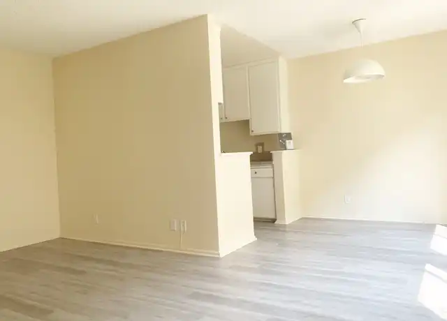 Property at 3646 Westwood Blvd Unit 3, Los Angeles, CA, 90034, 1 bed, 1 bath, [object Object]