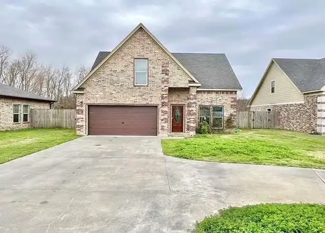 Property at 2815 Amber Ave, Groves, TX, 77619, 4 beds, 3.5 baths, [object Object]