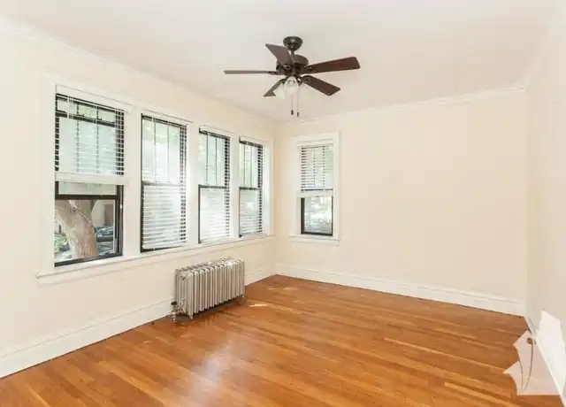 Property at 4725 N Leavitt St, Chicago, IL, 60625, 2 beds, 1 bath, [object Object]