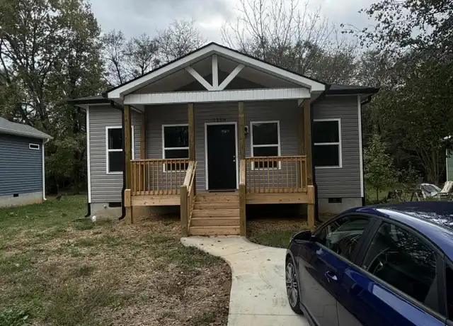 Property at 1106 E 33rd St, Chattanooga, TN, 37407, 3 beds, 2.5 baths, [object Object]