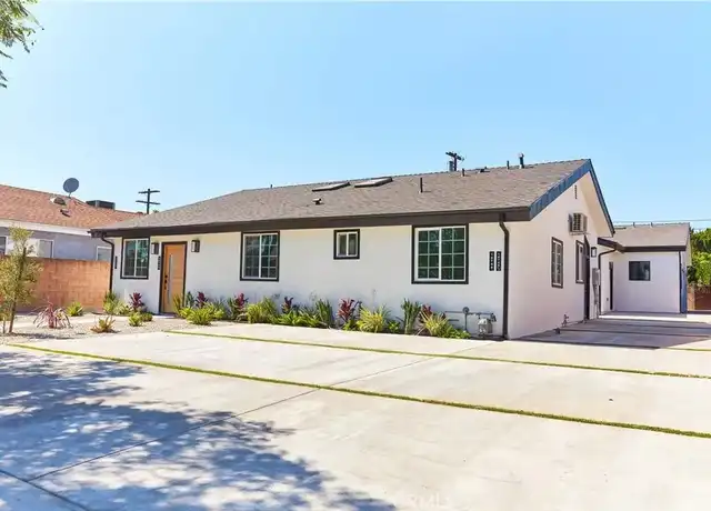 Property at 14745 Bassett St, Van Nuys, CA, 91405, 3 beds, 2 baths, [object Object]