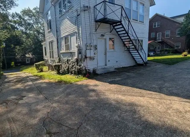 Property at 317 3rd St NW Unit 2, Hickory, NC, 28601, 1 bed, 1 bath, [object Object]