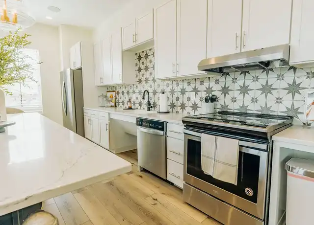 Property at Hackney House Apartments - 1550 Valley Rd, Oconomowoc, WI, 53066, 2 beds, 2-2.5 baths, [object Object]