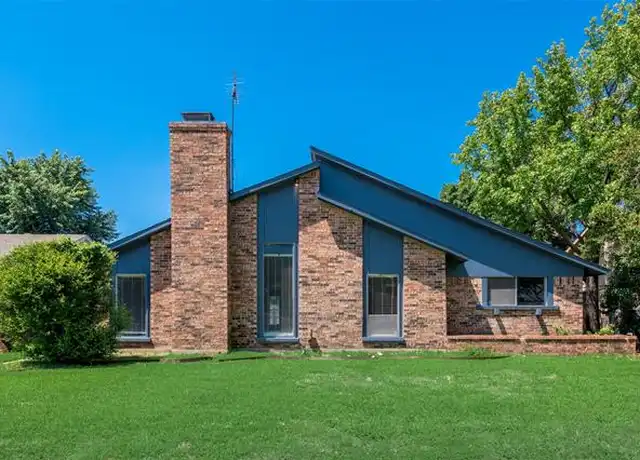 Property at 2814 Meadow Park Dr, Garland, TX, 75040, 3 beds, 2 baths, [object Object]