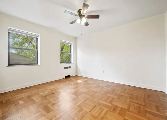 Property at 3336 Brownsville Rd Unit 304, Pittsburgh, PA, 15227, 1 bed, 1 bath, [object Object]