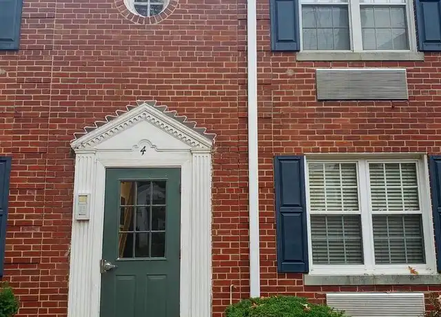 Property at 4 Auburn Ct Unit C, Alexandria, VA, 22305, 1 bed, 1 bath, [object Object]