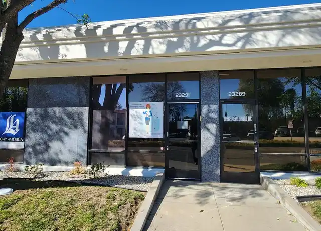Property at 23291 Ventura Blvd, Woodland Hills, CA, 91364, 4 beds, 1 bath, [object Object]