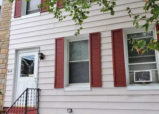 Property at 435 W Walnut St, Allentown, PA, 18102, 4 beds, 2 baths, [object Object]