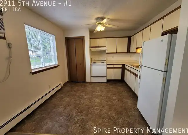 Property at 2911 5th St Unit 1, Marion, IA, 52302, 2 beds, 1 bath, [object Object]