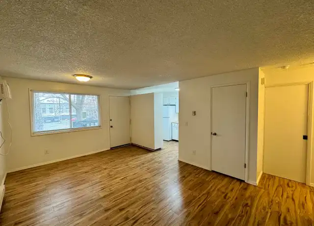 Property at 2802 E 32nd Ave Unit 2804, Spokane, WA, 99223, 1 bed, 1 bath, [object Object]