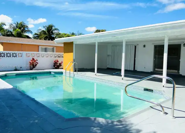 Property at 1610 SW 3rd Ave, Pompano Beach, FL, 33060, 4 beds, 2 baths, [object Object]