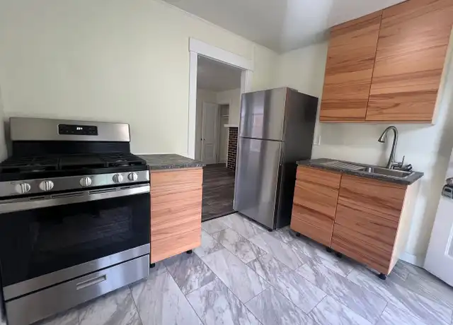 Property at 429 Hays Ave Apt 1, Pittsburgh, PA, 15210, 1 bed, 1 bath, [object Object]