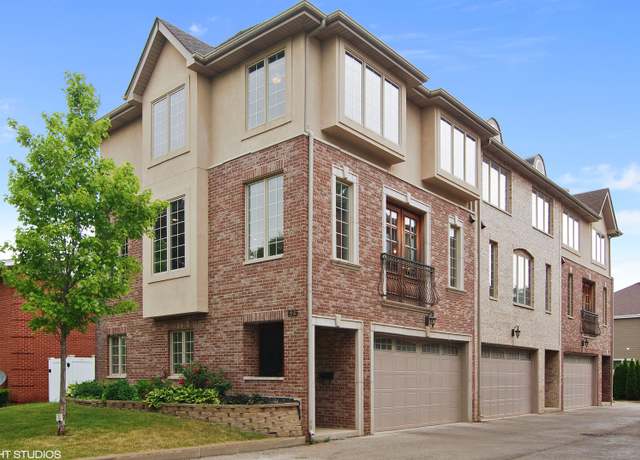 Photo of 829 S La Grange Rd Unit B, La Grange, IL 60525