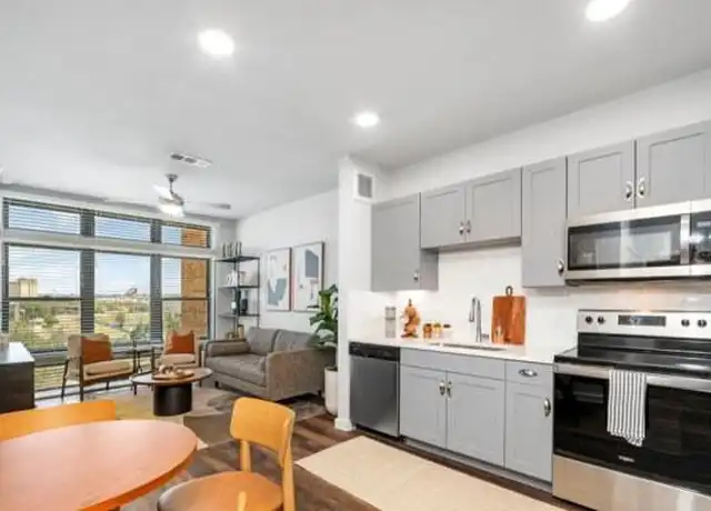 Property at 110 Labor St Unit 2212, San Antonio, TX, 78210, 2 beds, 2 baths, [object Object]