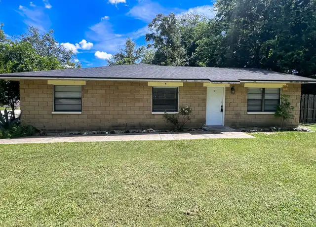 Property at 2292 - Sugarfoot Oaks - 6105 SW 10th Pl, Gainesville, FL, 32607, 3 beds, 2 baths, [object Object]