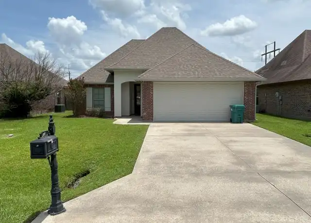 Property at 102 Overbrook Dr Unit NA, Broussard, LA, 70518, 3 beds, 2 baths, [object Object]