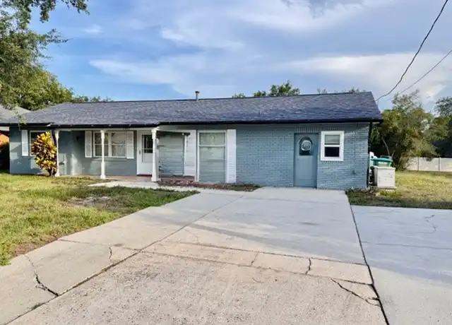 Property at 1911 S Palomar Dr, Deltona, FL, 32738, 3 beds, 3 baths, [object Object]